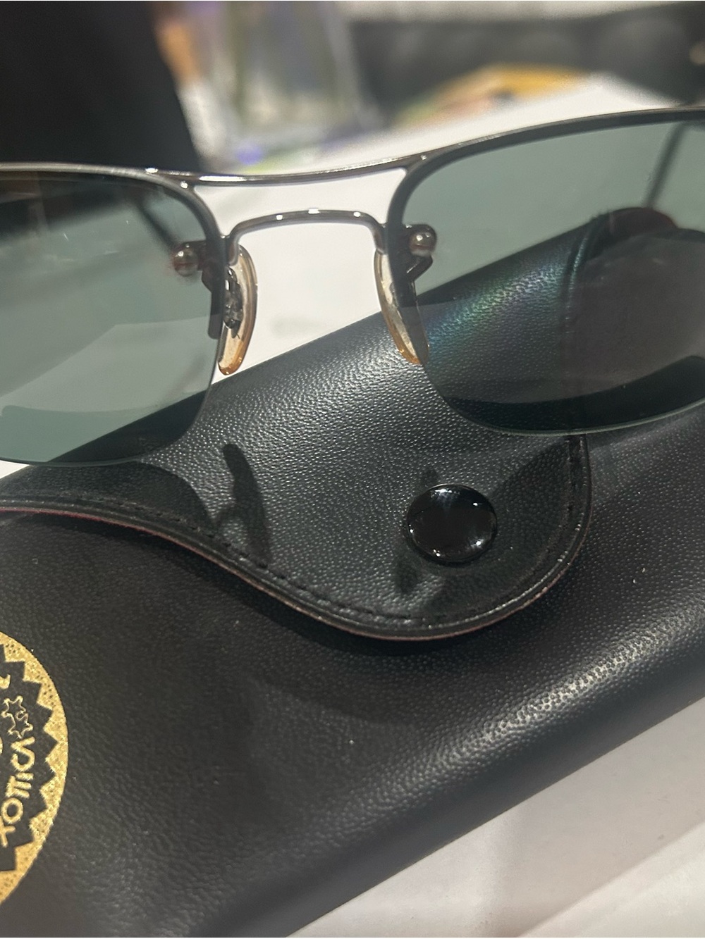Vintage Ray-Ban RB3156 Polarized Sunglasses Wire Frame w/ Case